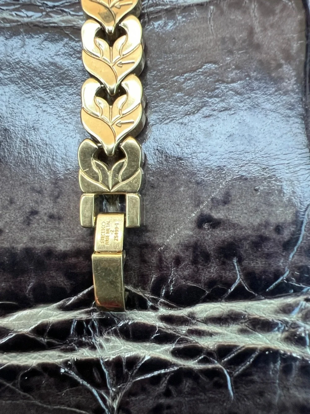Gold vintage  Link Bracelet Watch - Seiko  Women's Timepiece - Picture 4 of 5
